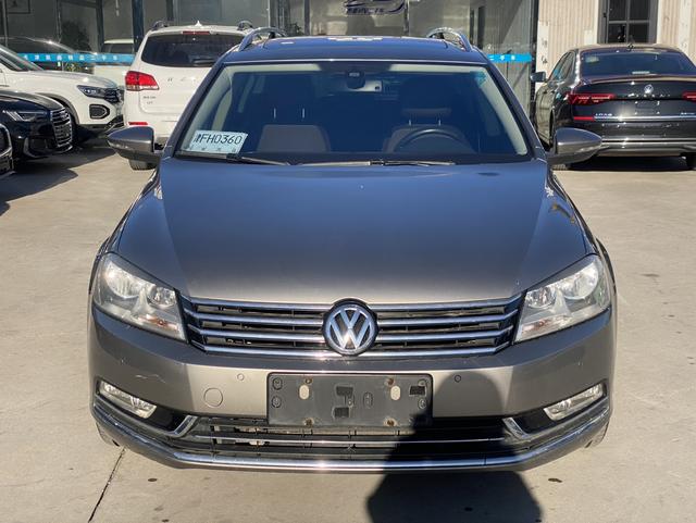 Volkswagen Magotan (imported)