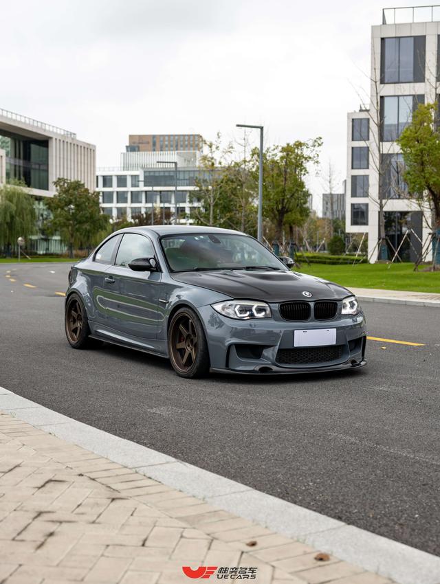 BMW 1 Series M