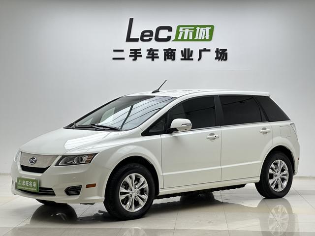 BYD e6