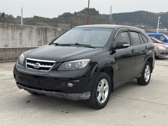 BYD S6