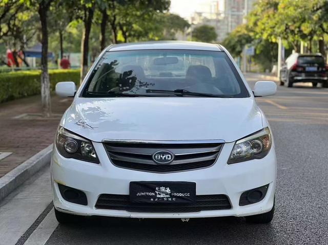 BYD L3