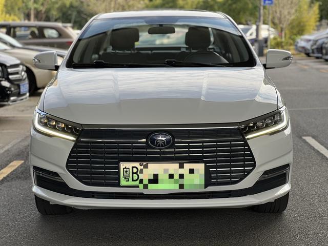 BYD QinEV