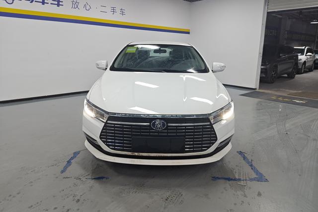 BYD QinEV