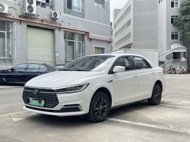 BYD QinEV