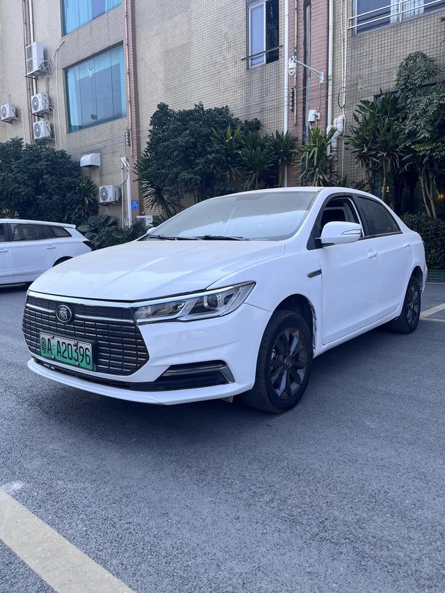 BYD QinEV