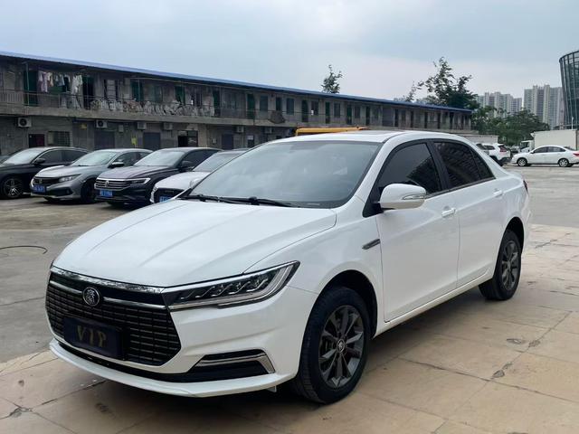 BYD QinEV