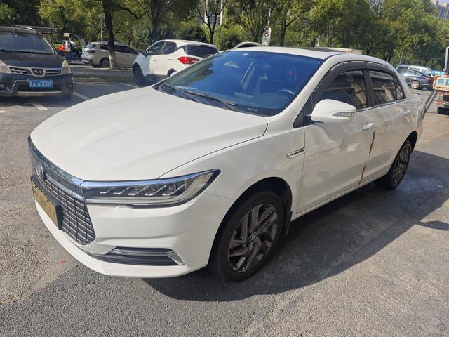 BYD QinEV