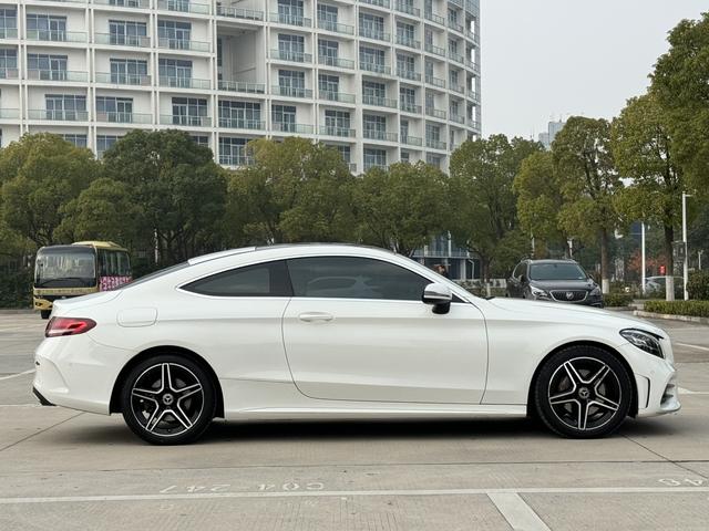 Mercedes-Benz C-Class (imported)