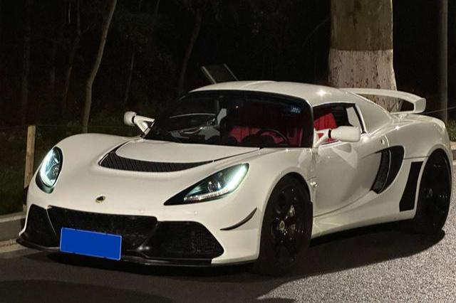 Lotus sports car Exige