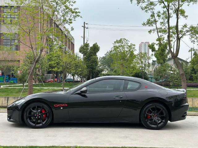 Maserati GranTurismo