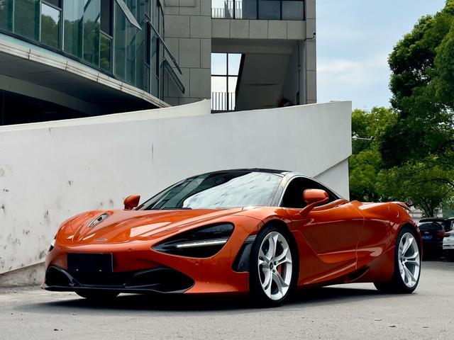 McLaren 720S