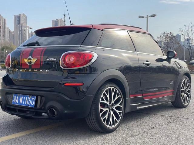 MINI JCW PACEMAN