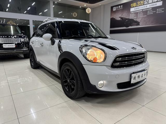 MINI COUNTRYMAN