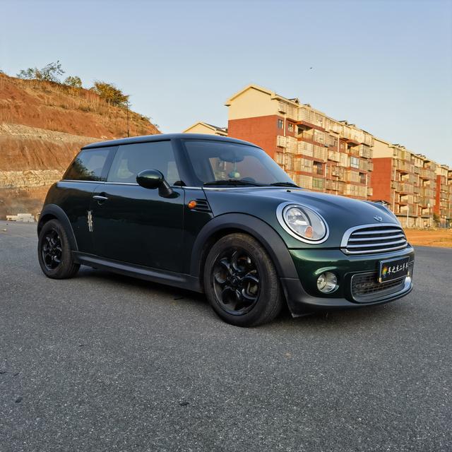 MINI MINI