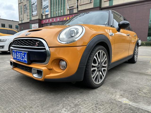 MINI MINI