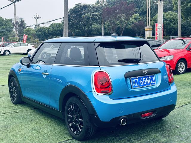 MINI MINI