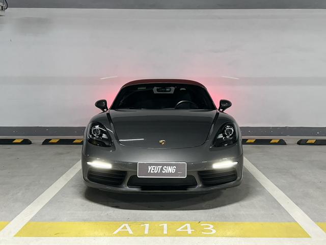 Porsche 718