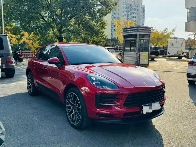 Porsche Macan