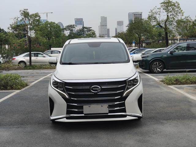 GAC Trumpchi M8