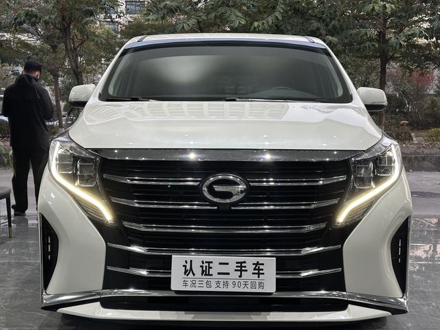 GAC Trumpchi M8