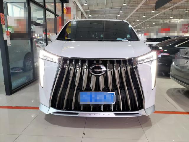 GAC Trumpchi M8