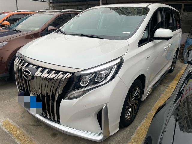 GAC Trumpchi M8