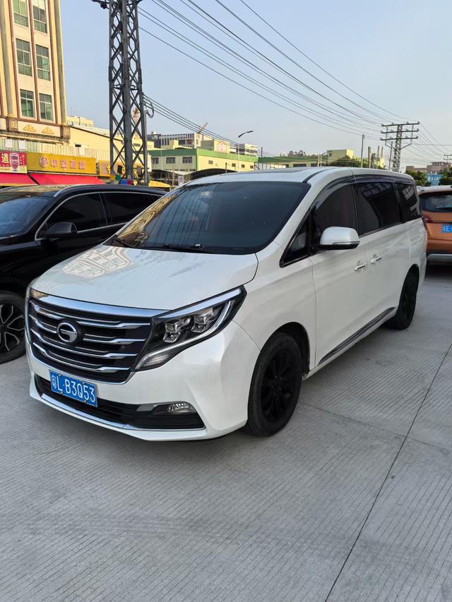 GAC Trumpchi M8