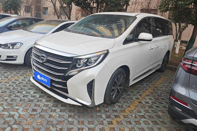 GAC Trumpchi M8