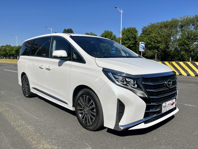 GAC Trumpchi M8