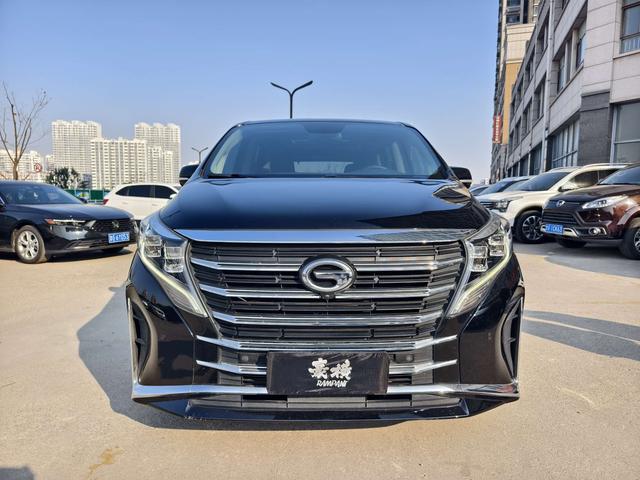 GAC Trumpchi M8