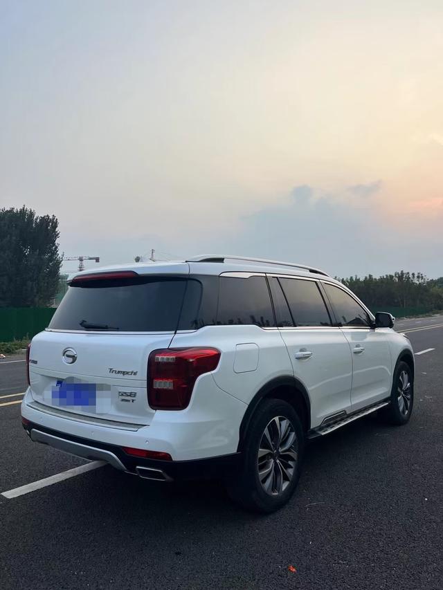 GAC Trumpchi GS8