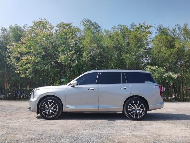 GAC Trumpchi GS8