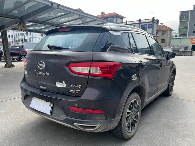 GAC Trumpchi GS4