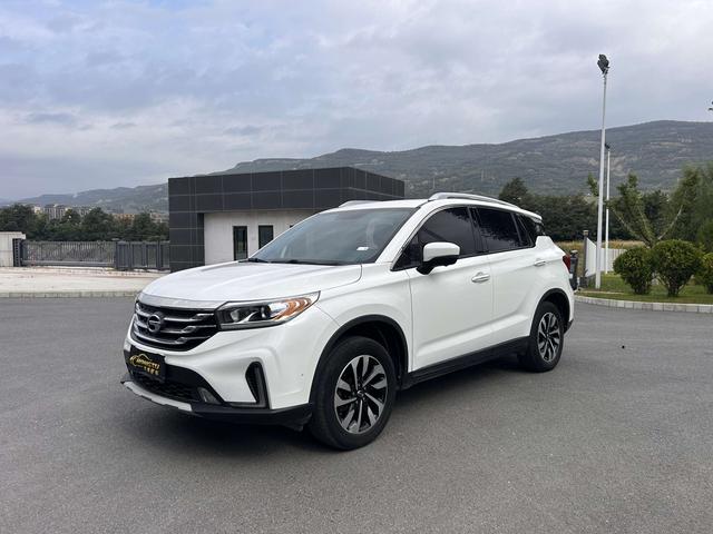 GAC Trumpchi GS4