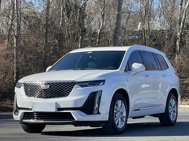 Cadillac XT6