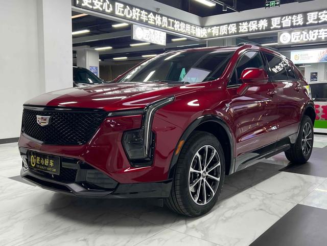 Cadillac XT4