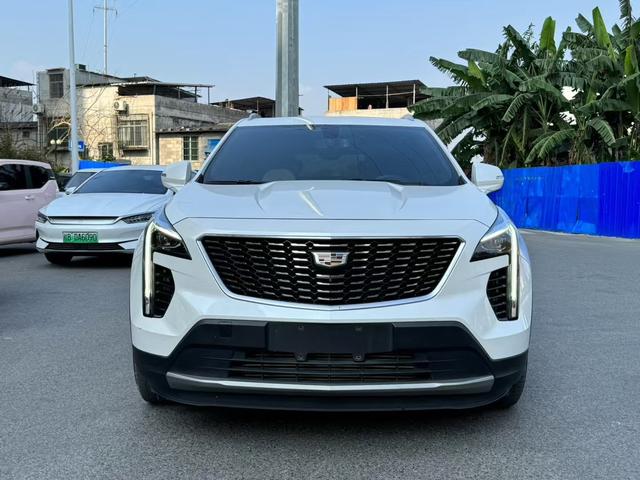 Cadillac XT4