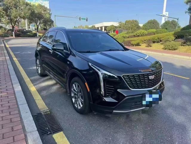 Cadillac XT4