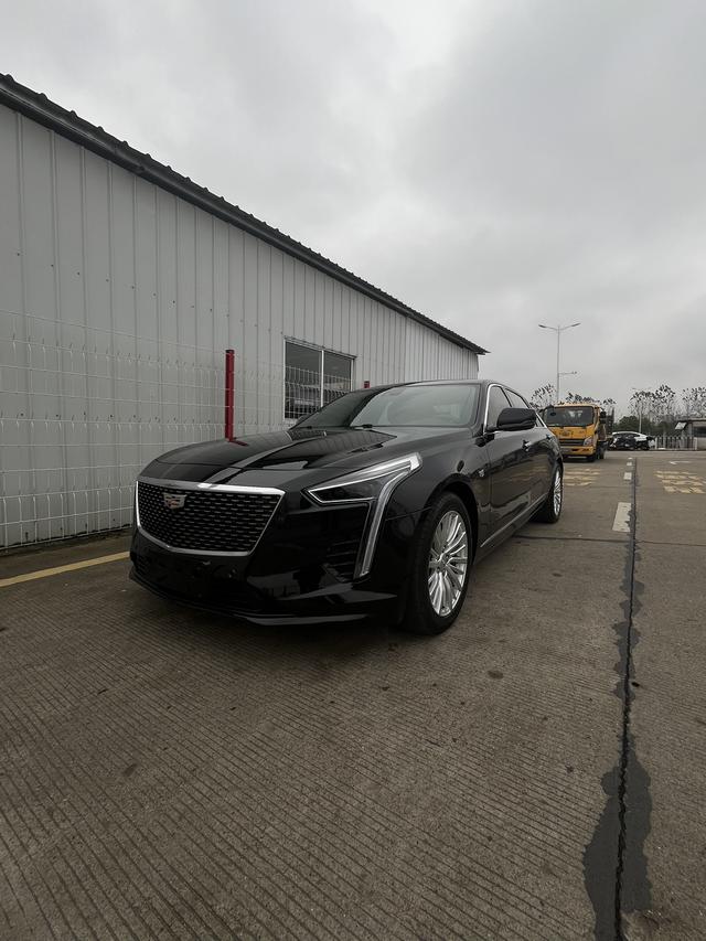 Cadillac CT6