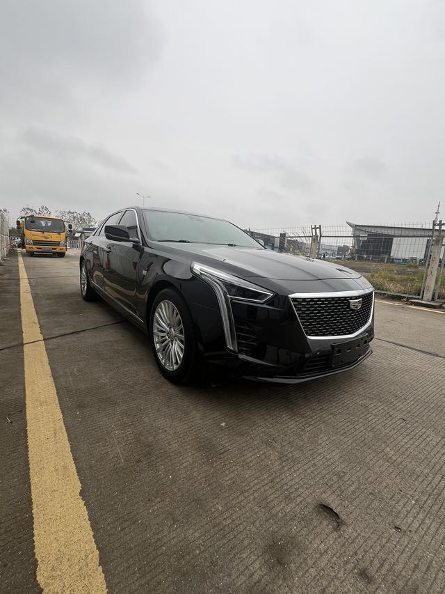 Cadillac CT6