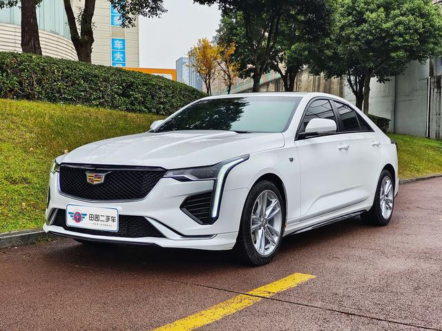 Cadillac CT4