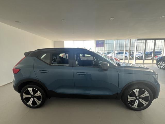 Volvo XC40 EV