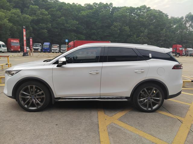 BYD Tang DM