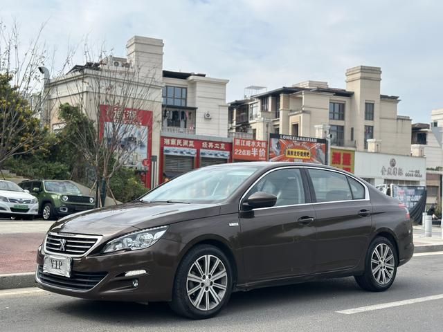 Peugeot 408