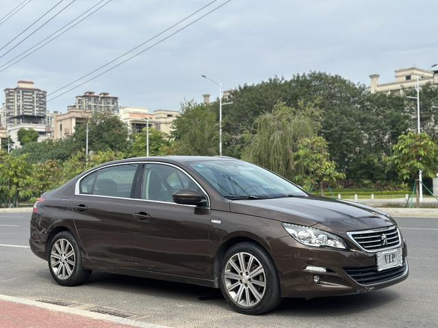 Peugeot 408