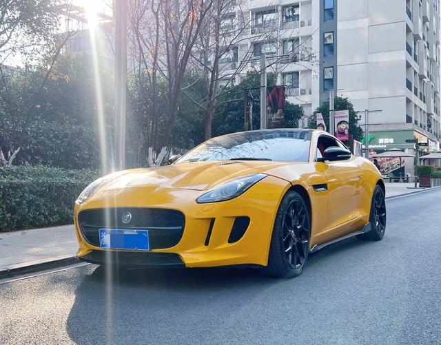 Jaguar F-TYPE