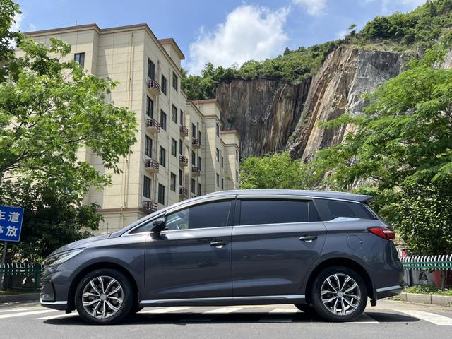 BYD Song MAX