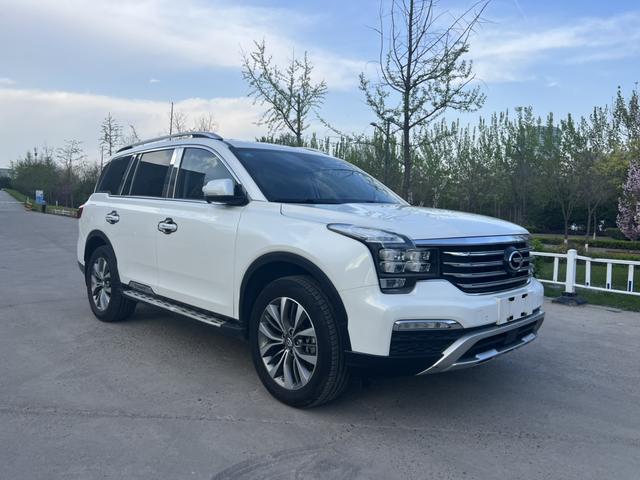 GAC Trumpchi GS8