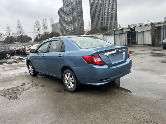 BYD F3