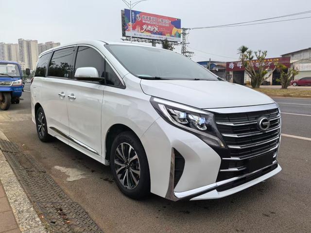 GAC Trumpchi M8